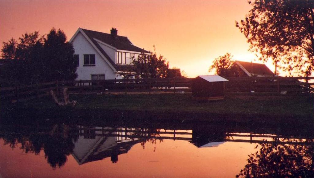 The Waverly House Ouderkerk aan de Amstel Exterior photo